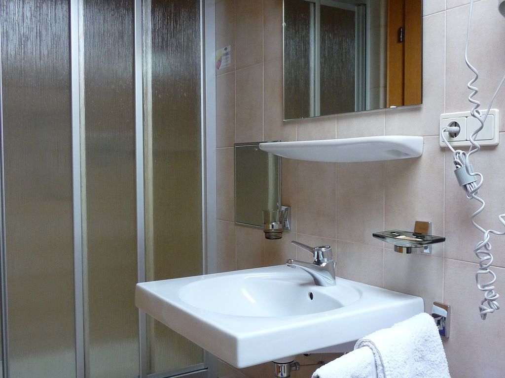 Bad / Dusche