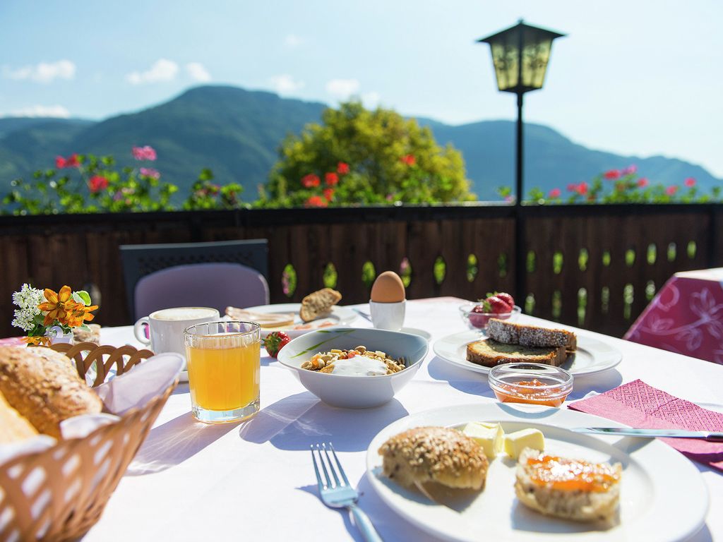Frühstück auf der Terrasse