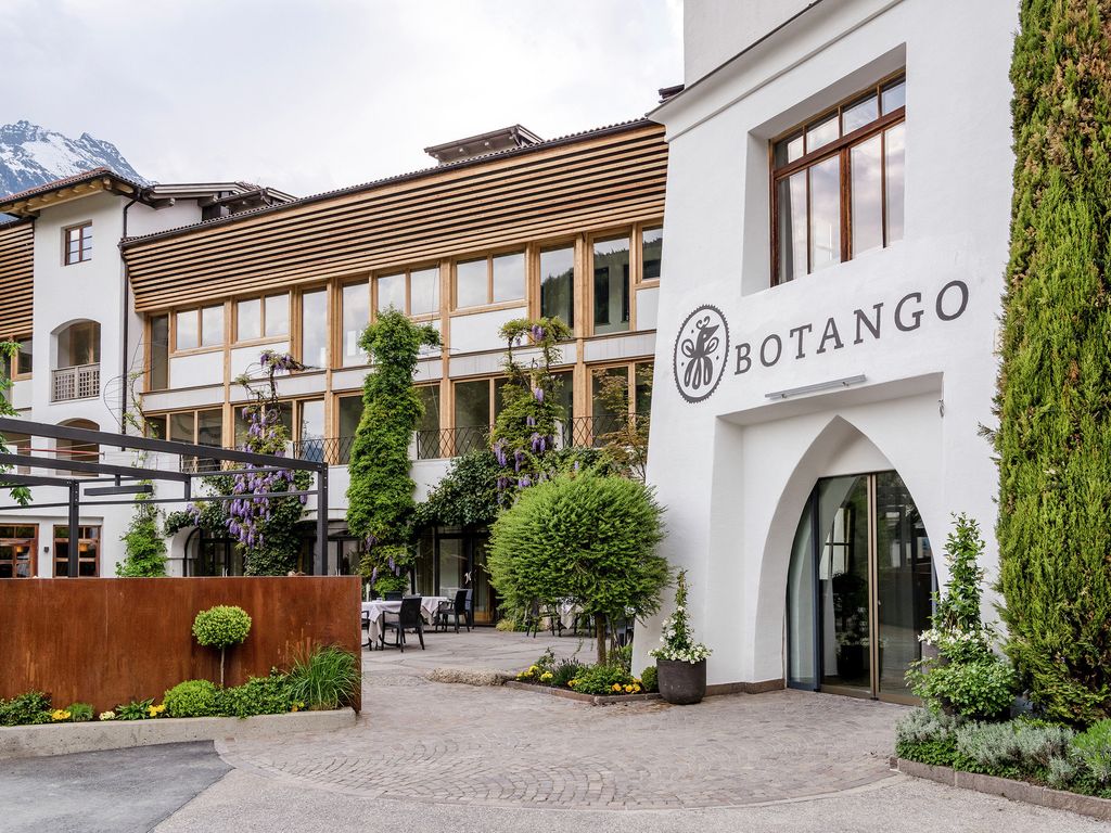 BOTANGO