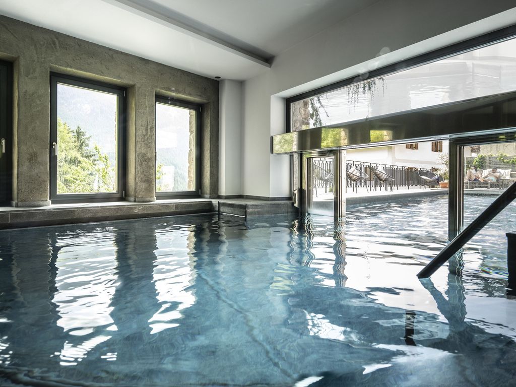 Hotel Paradies