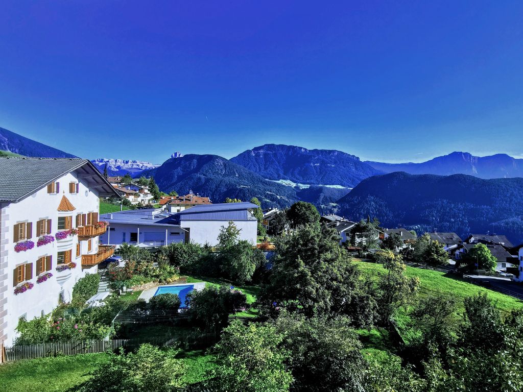 Dolomites Südtirol Laion