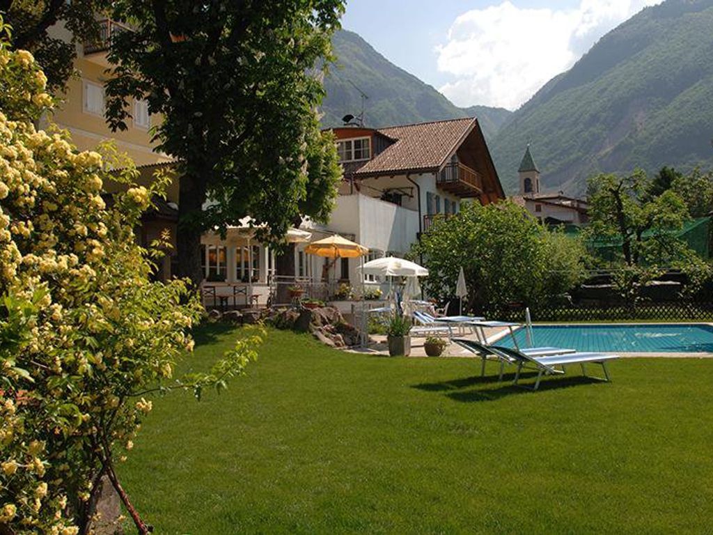 Hotel mit Schwimmbad