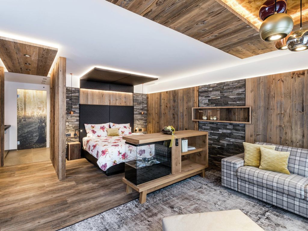 Hotel Tyrol