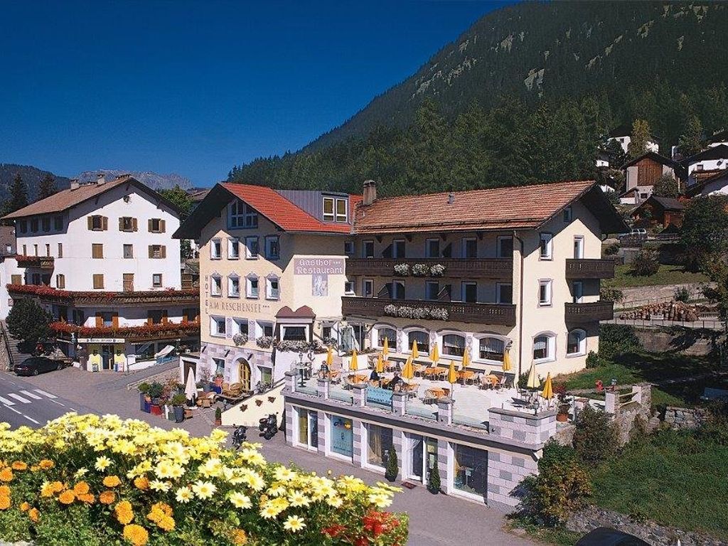 Hotel Am Reschensee