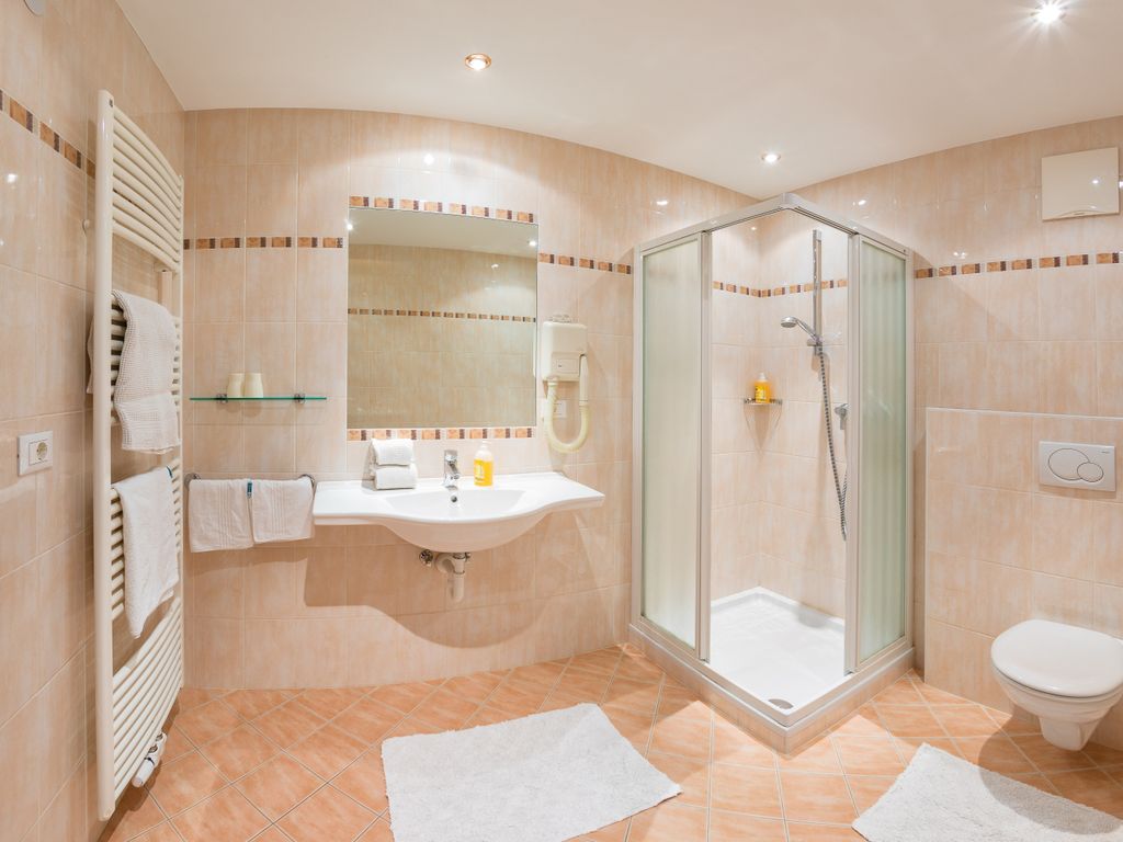 Badezimmer Doppelzimmer Arnika