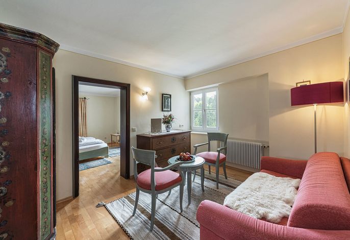 Kardinal F. Suite