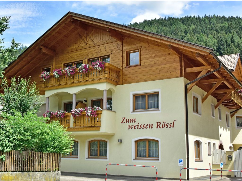 Zimmervermietung Zum weißen Rössl