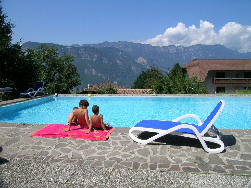 Freibad in herrlicher Lage mit Blick auf die Berge