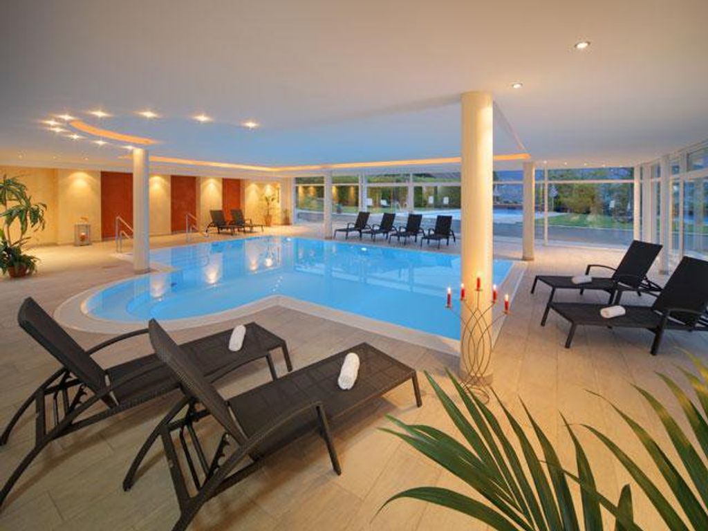 Hallenbad