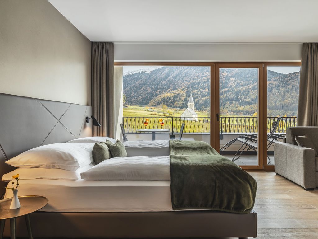 Aparthotel Maraias - Luxury Suites & Apartments