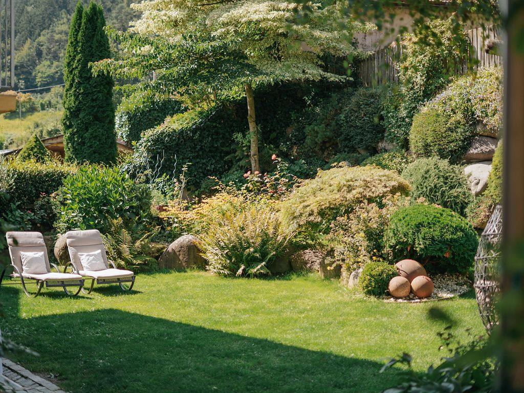 Garten mit Liegewiese