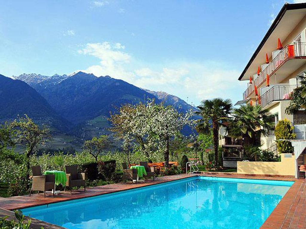 Pension Planta Schwimmbad