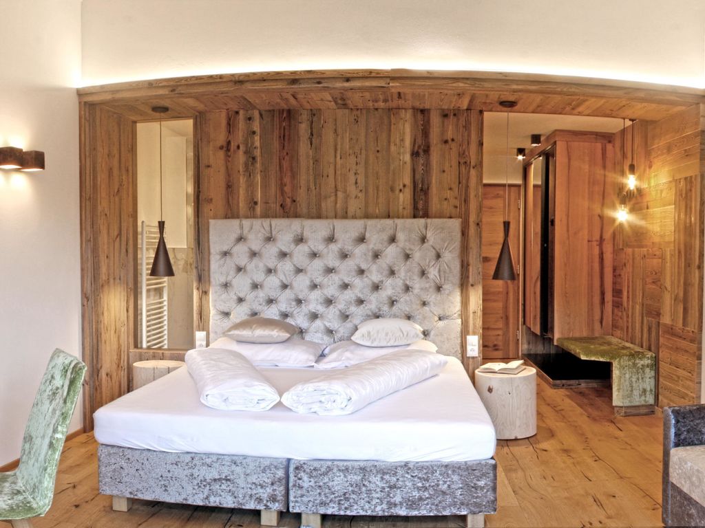 Alpinesuite