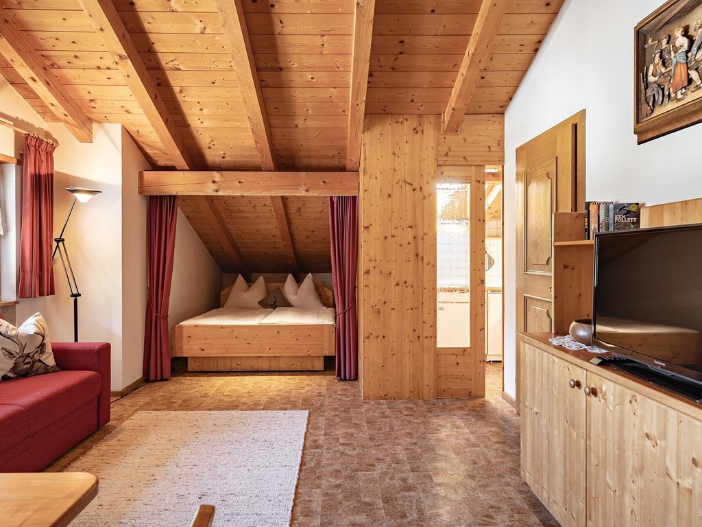 Apartment Ruiel A Wohnküche 1