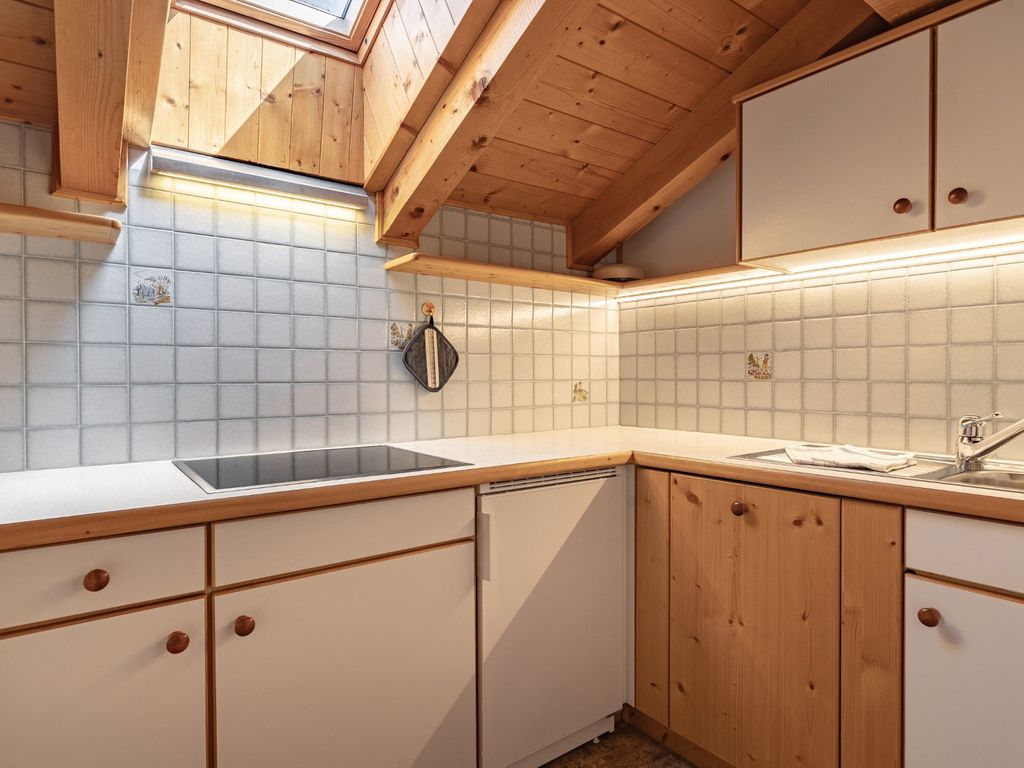 Apartment Ruiel A Küche