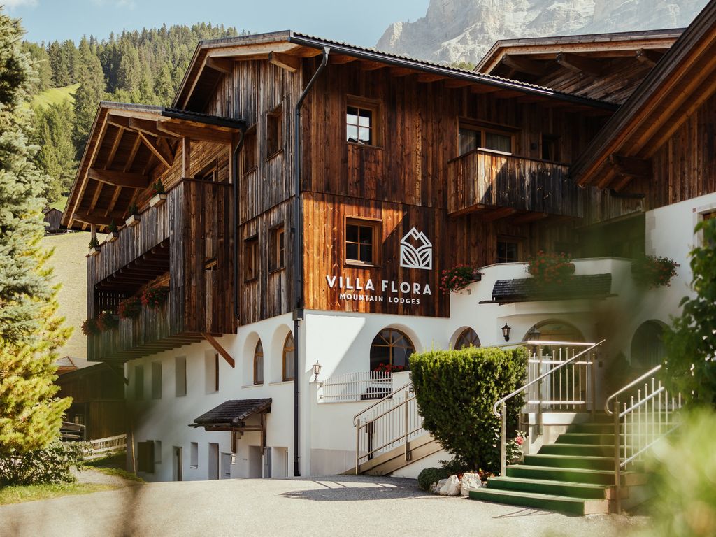Villa Flora Mountain Lodges