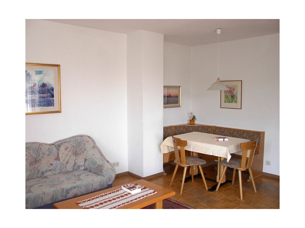 Essecke "Rosi"  Ferienwohnung Ritten Klobenstein