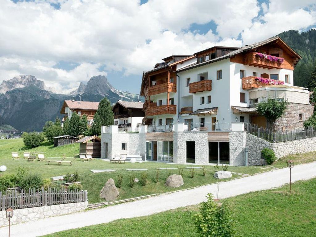 Hotel Chalet Dlaces***S - B&B - wellness