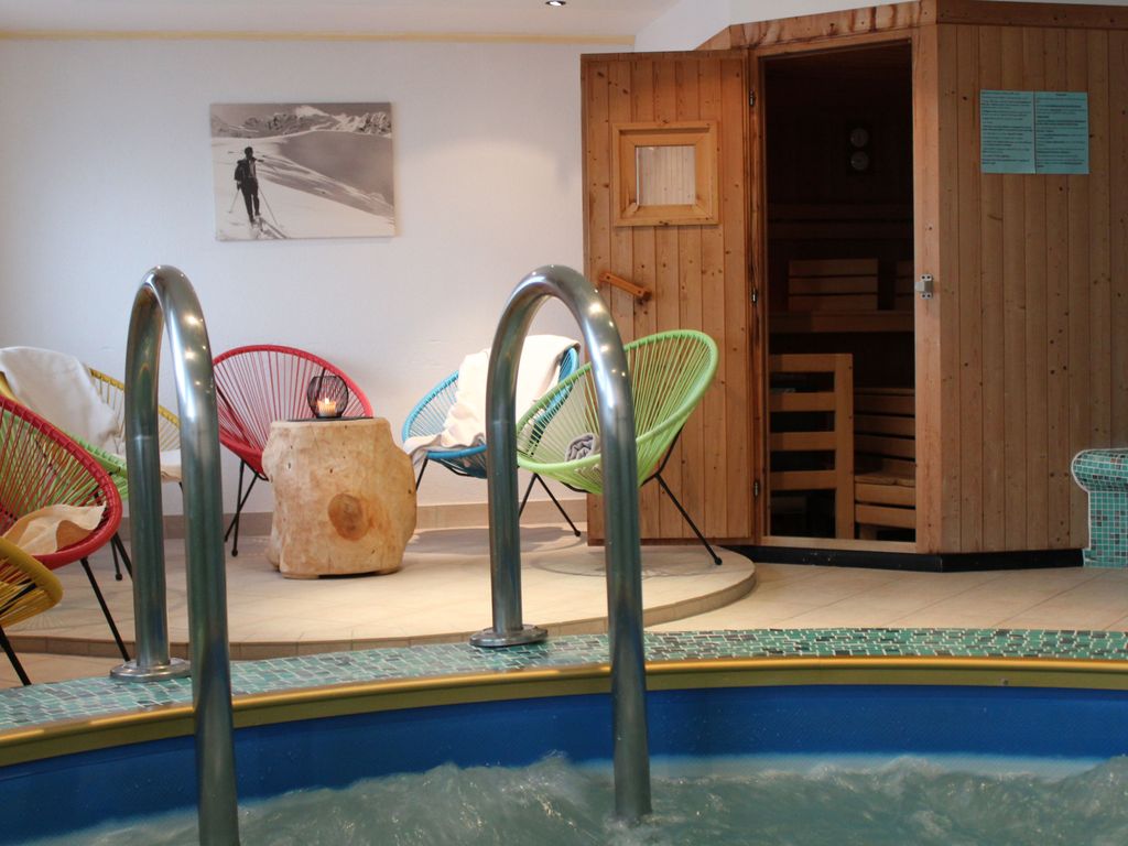Whirlpool, Sauna, Wellness, Urlaub, Auszeit, Erholung
