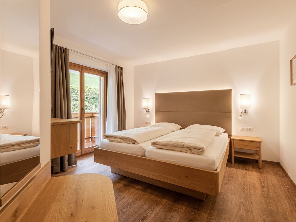 Zimmer  Ondina