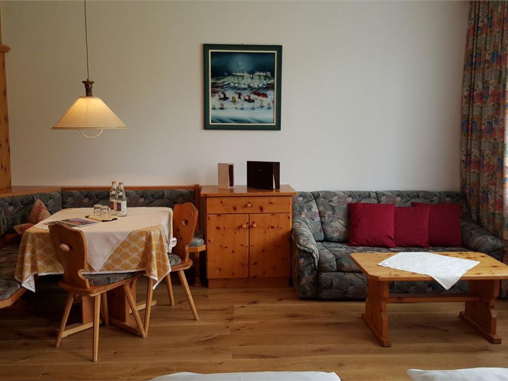 Sitzecke Enzian Bad Moos Residence****
