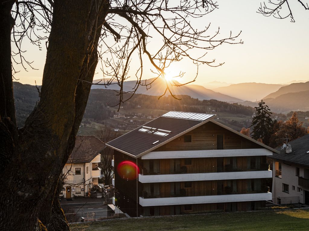 La Paula Apartments & Suites