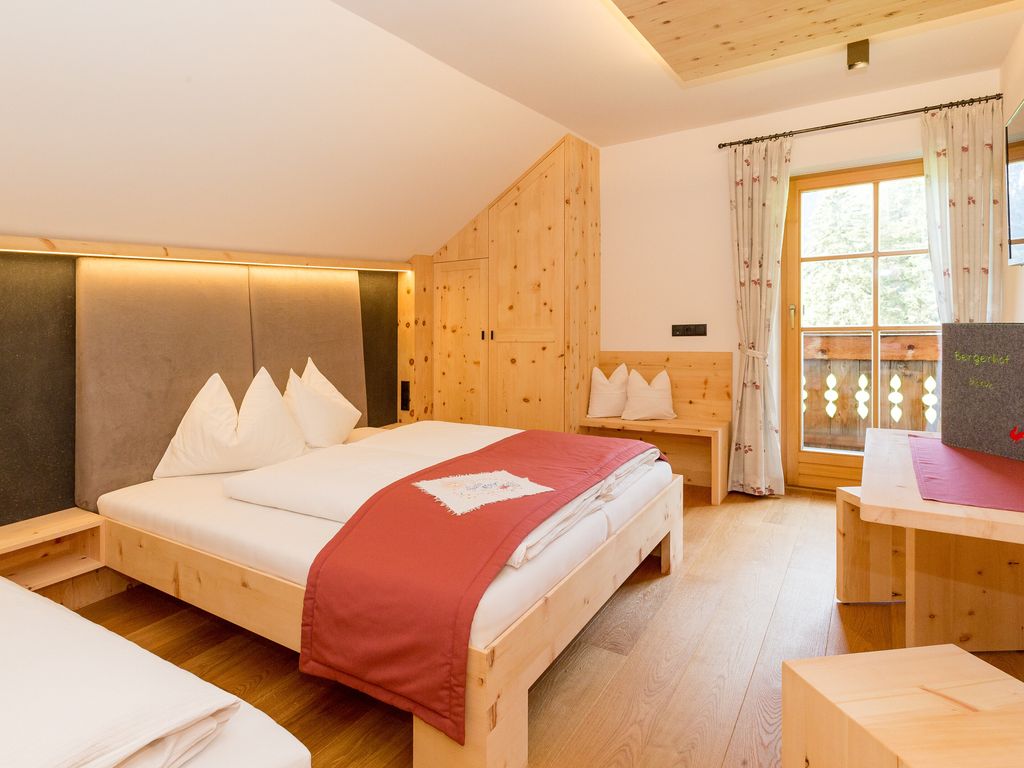 Schlafzimmer Ferienwohnung "Zirm"