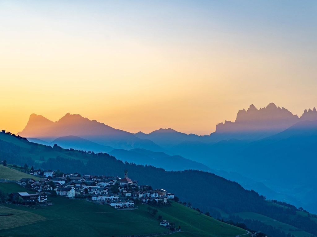Sonnenaufgang über Latzfons