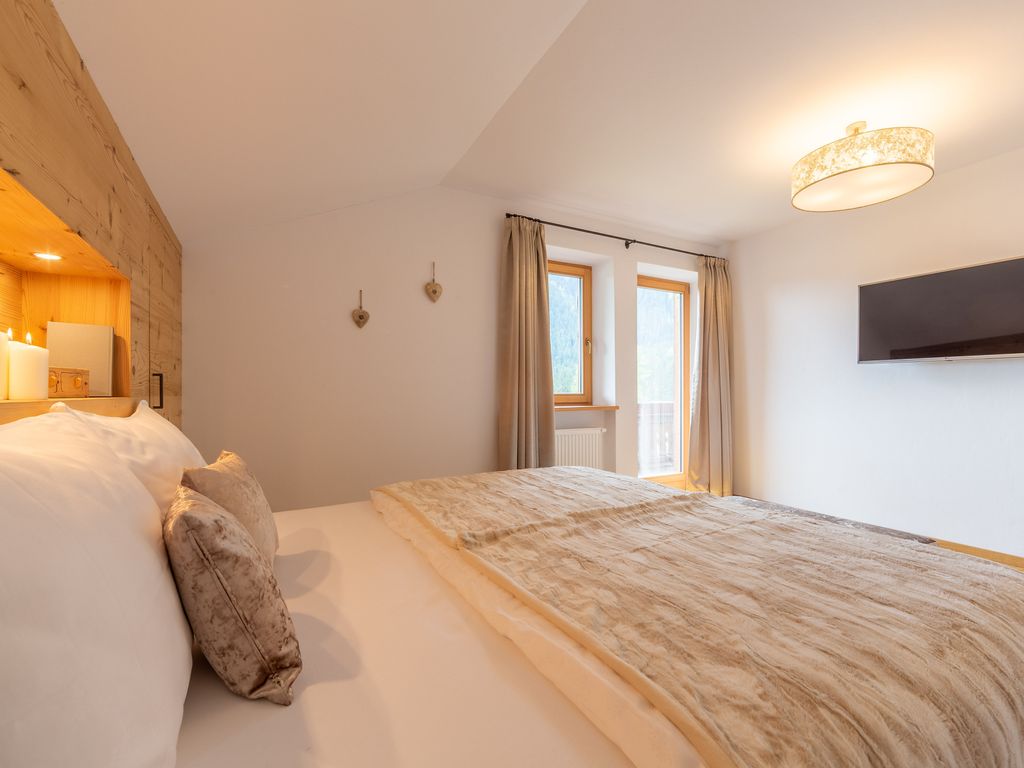 Doppelbettzimmer 1