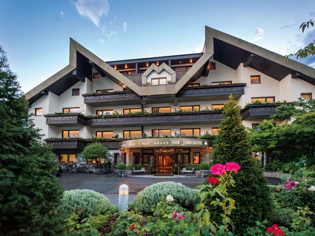 First Class Hotel Vier Jahreszeiten