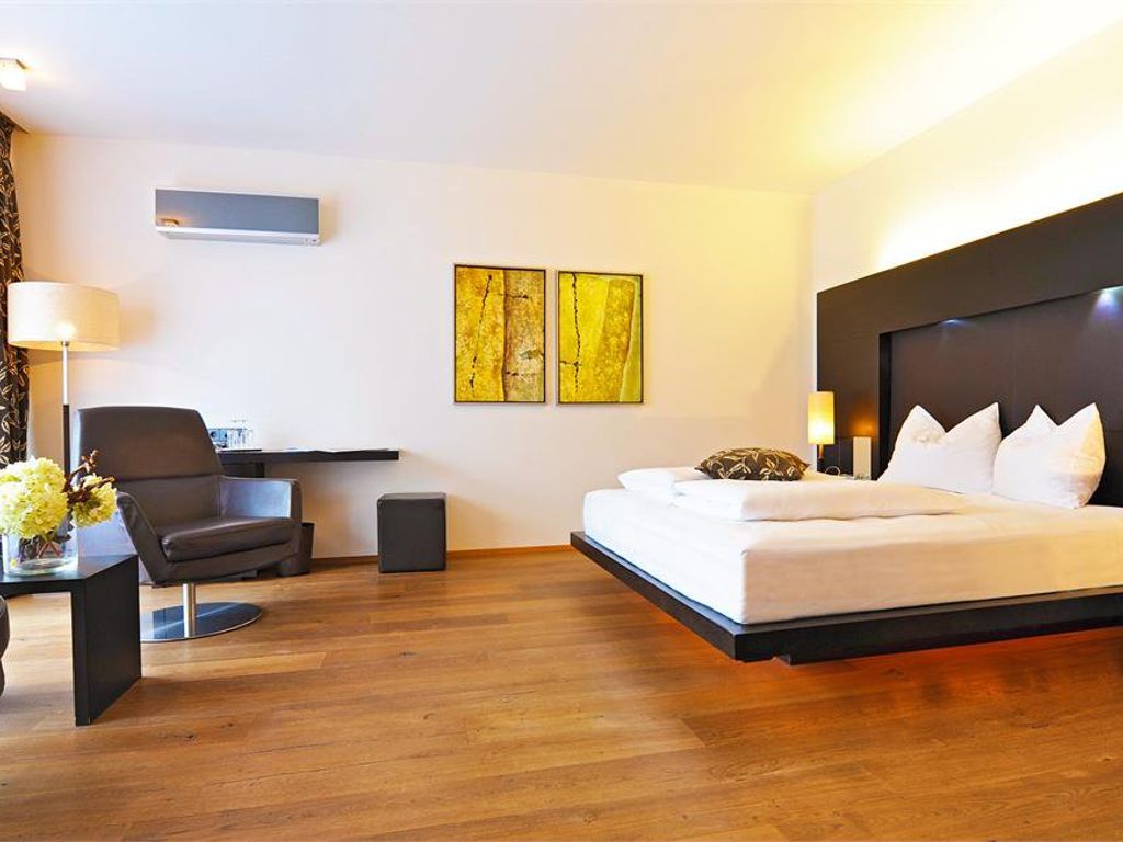 Zimmer & Suiten