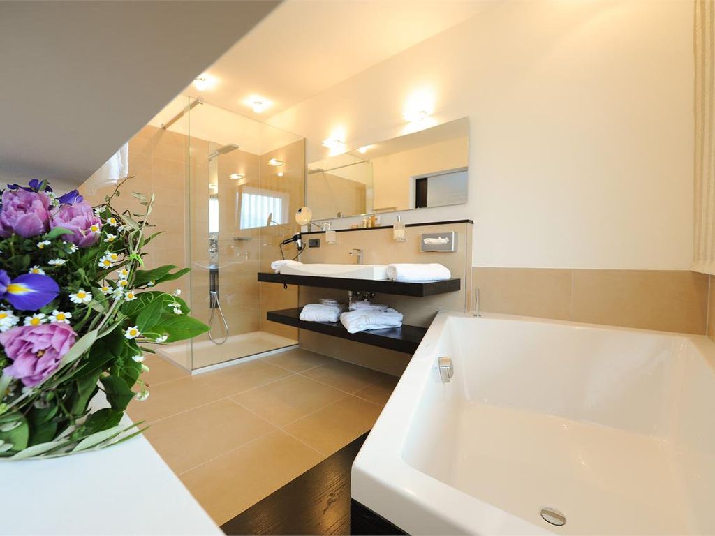 Zimmer & Suiten