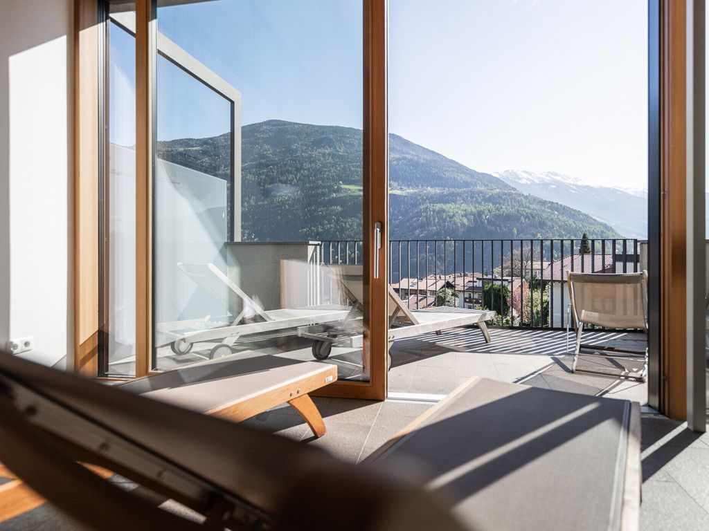 paloria apartments & sport