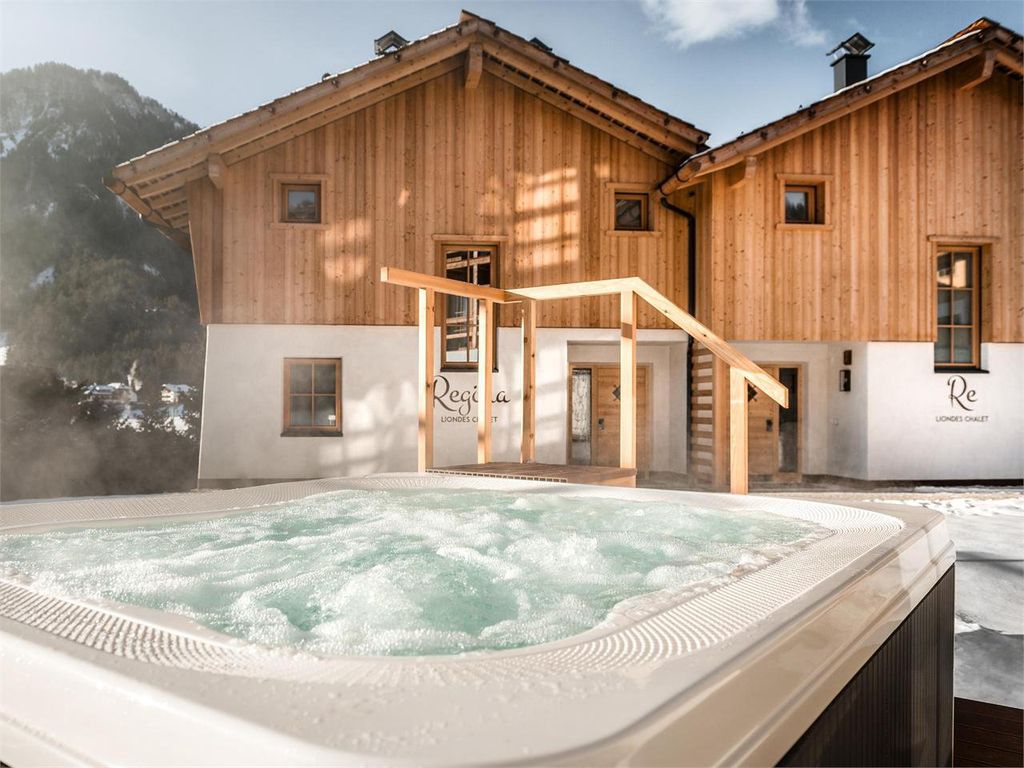 Jacuzzi