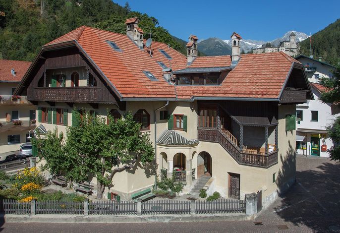 Apartments Frenes