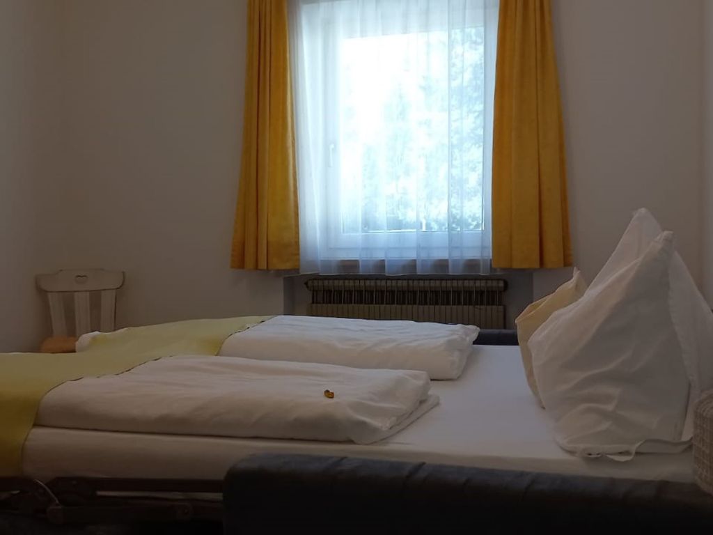 Appartment 4-5 Personen mit Balkon - Zimmer