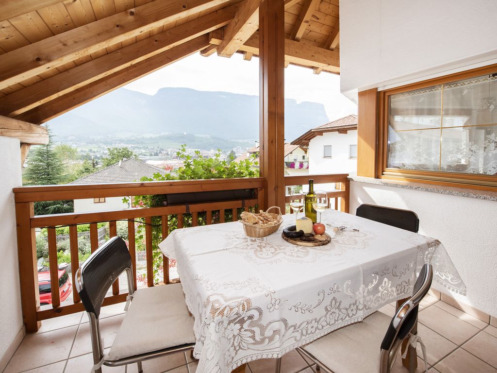 Meral in Körbelhof - Apartments only adults