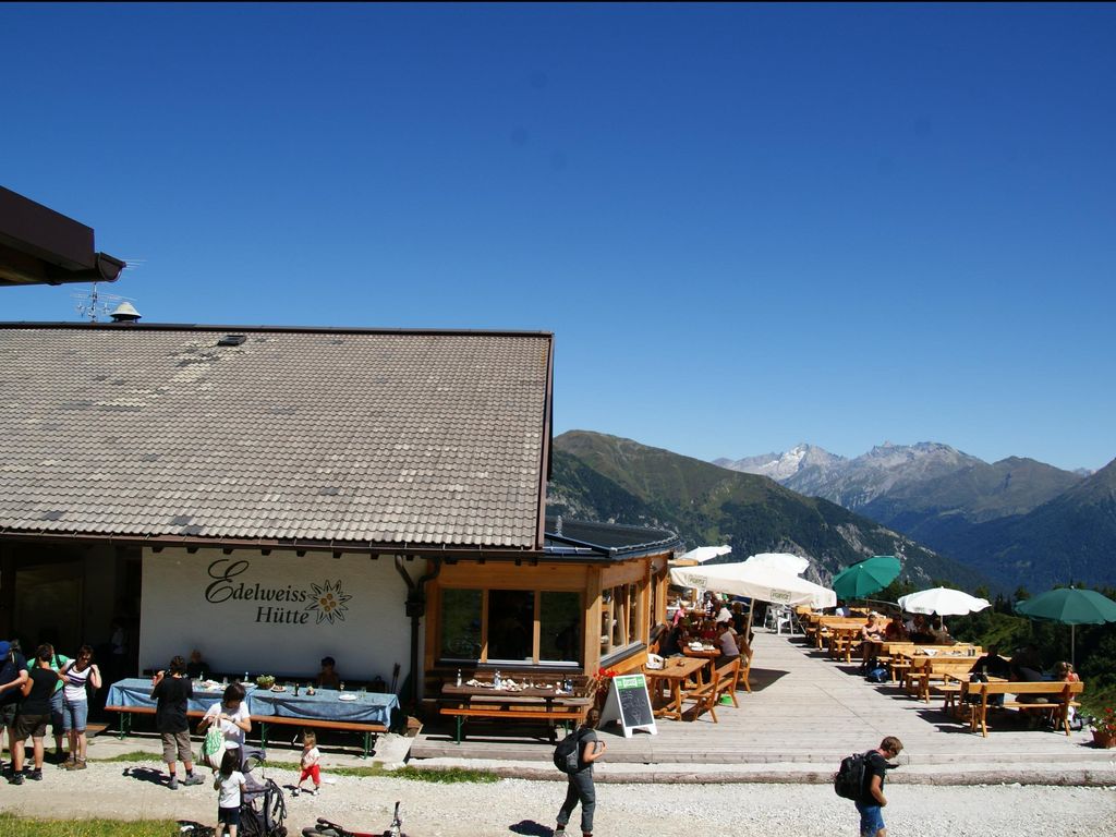 Edelweisshütte Ladurns