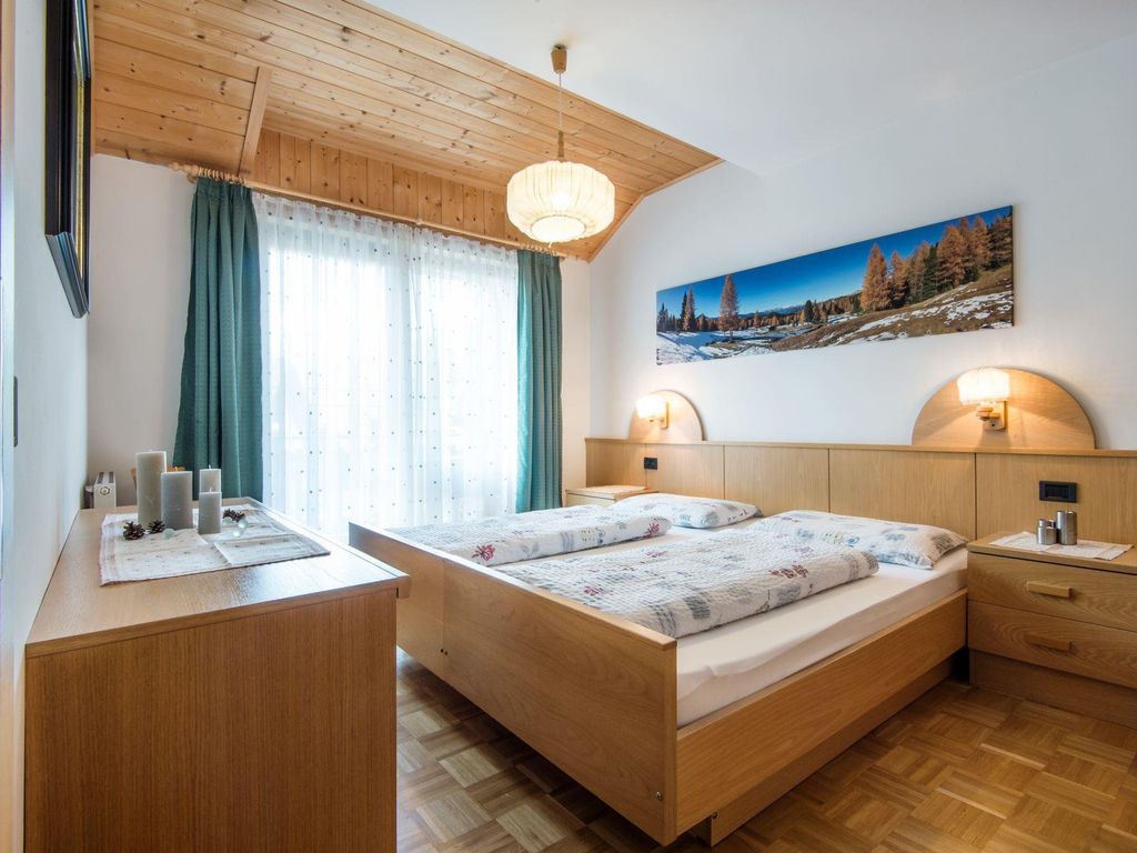 Apartments Tino 2