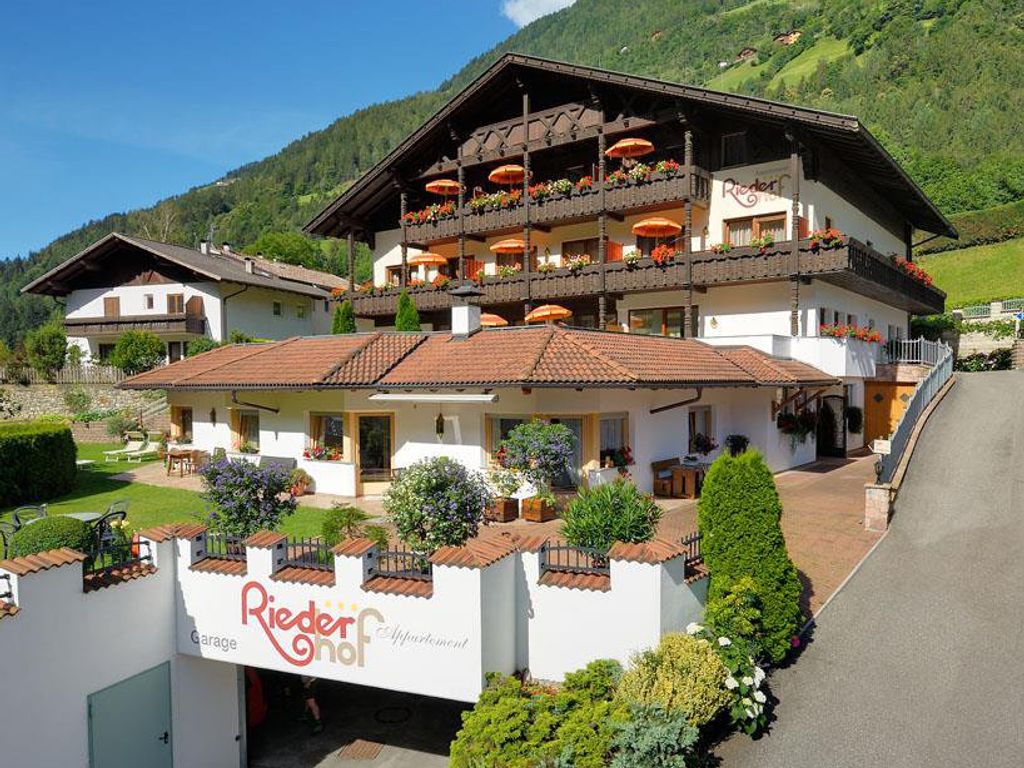 Appartement Riederhof ***