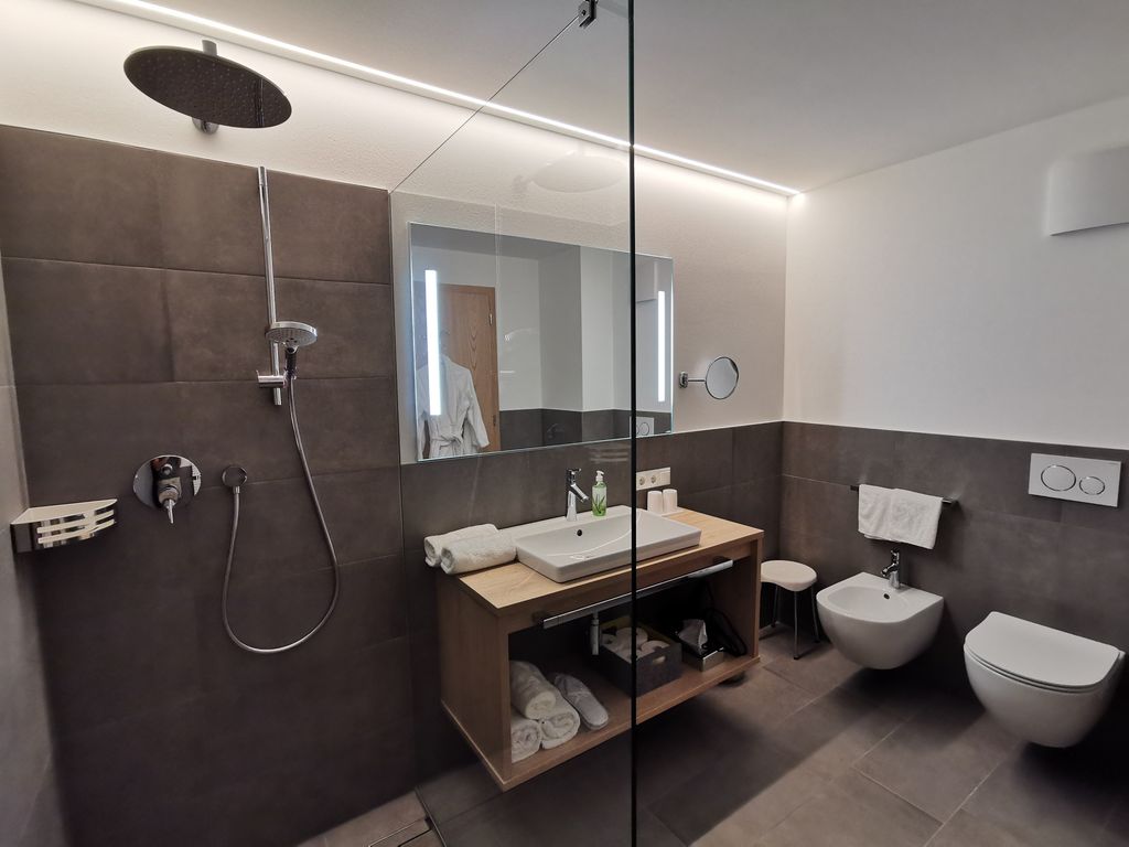 Badezimmer 1