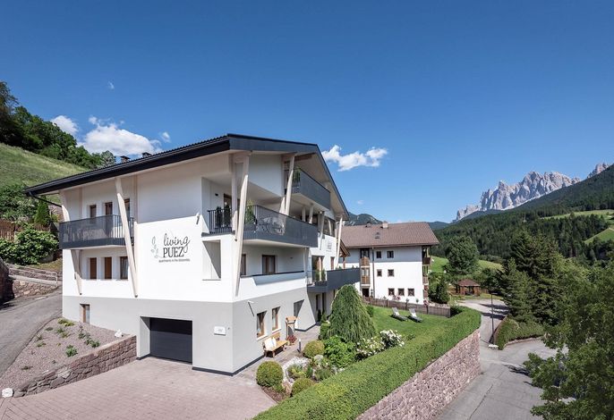 living Puez apartments in the dolomites