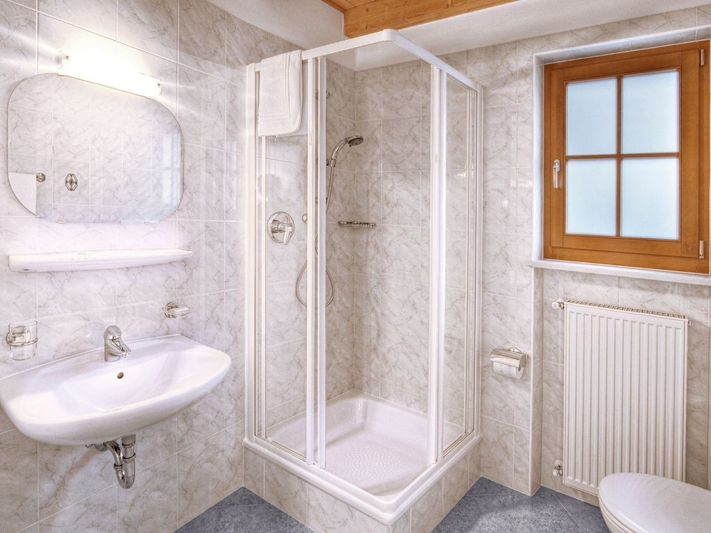 Badezimmer Ferienwohnung "Weinberg"