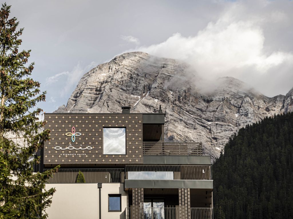 Apartments Aois 4 elements suites