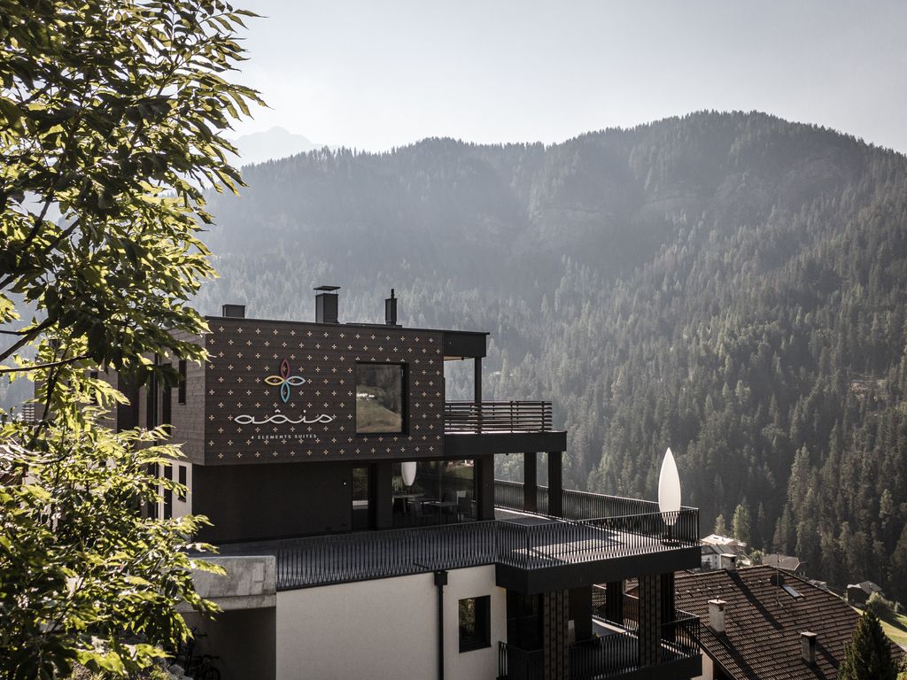 Apartments Aois 4 elements suites