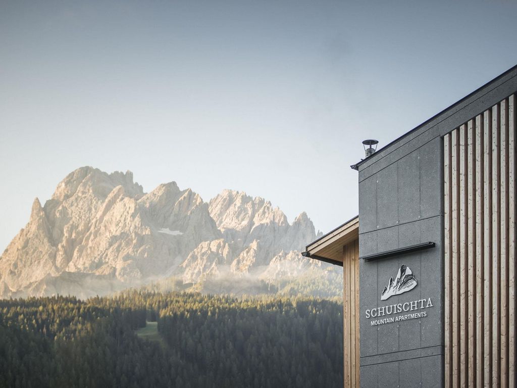 Schuischta Mountain Apartments