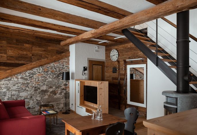 Suite | Leopold von Leits