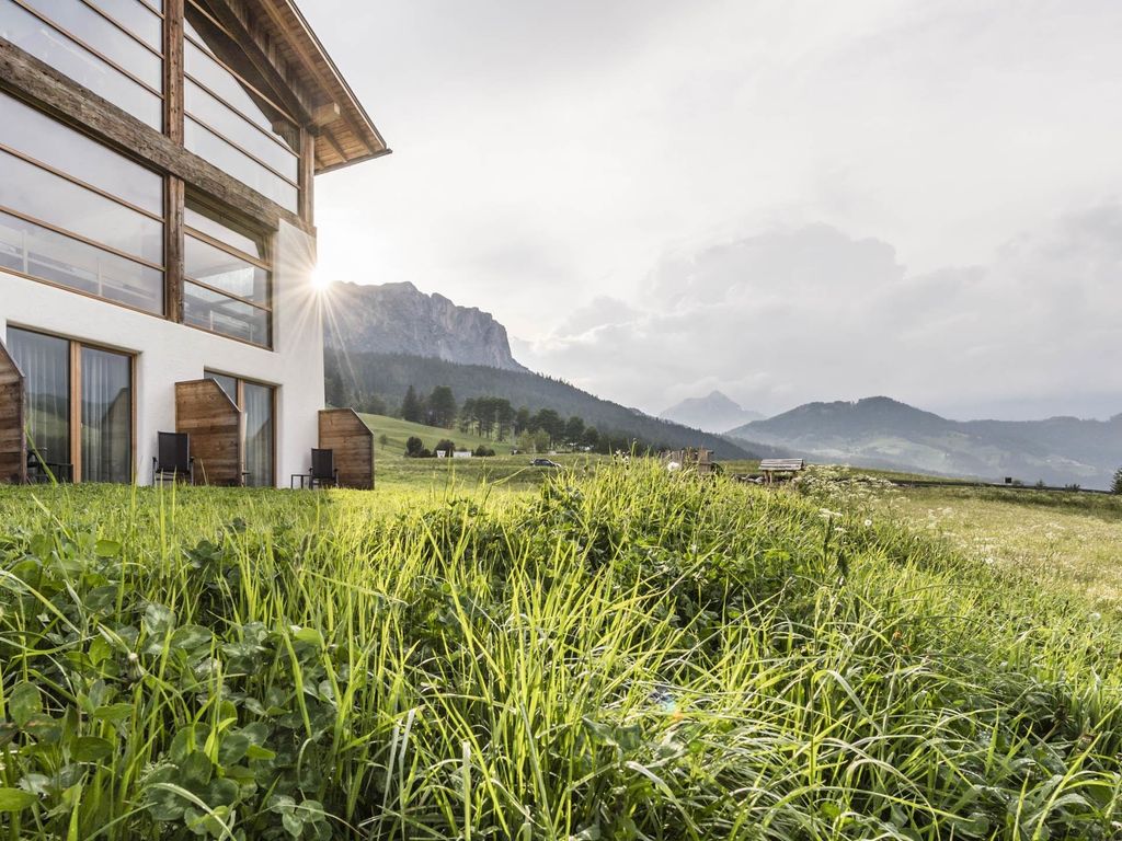 Garten mit Bergblick