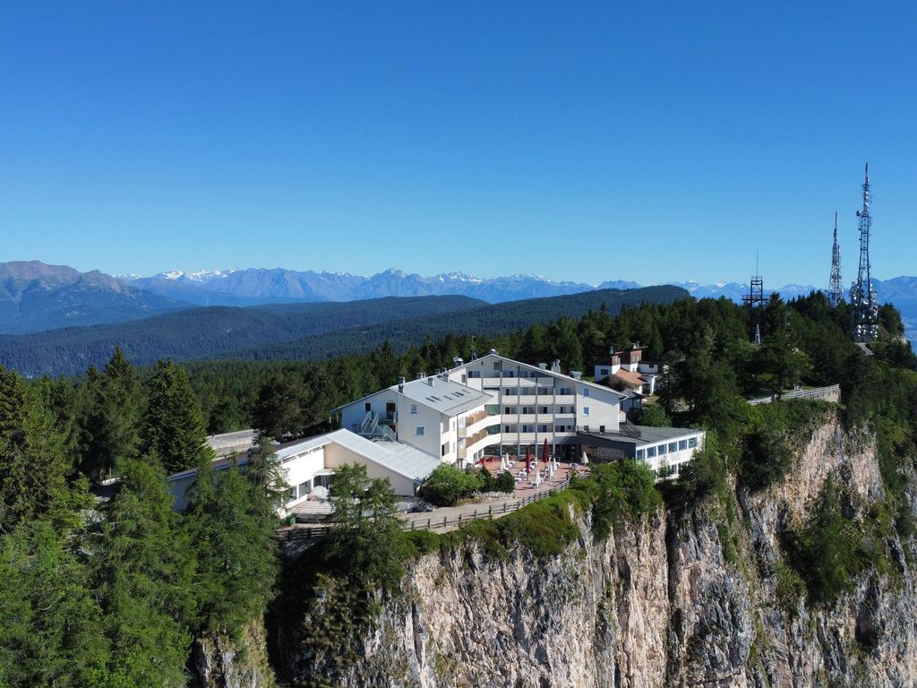 Panoramahotel Penegal