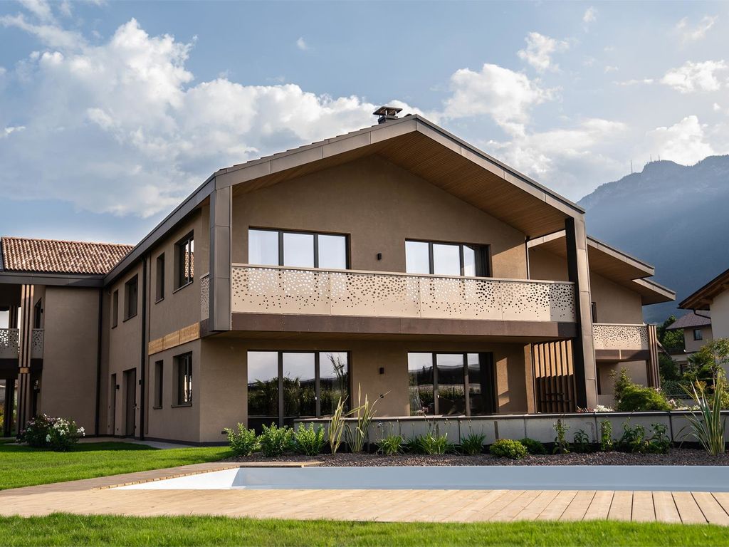 La Rosea Fine Living Apartments